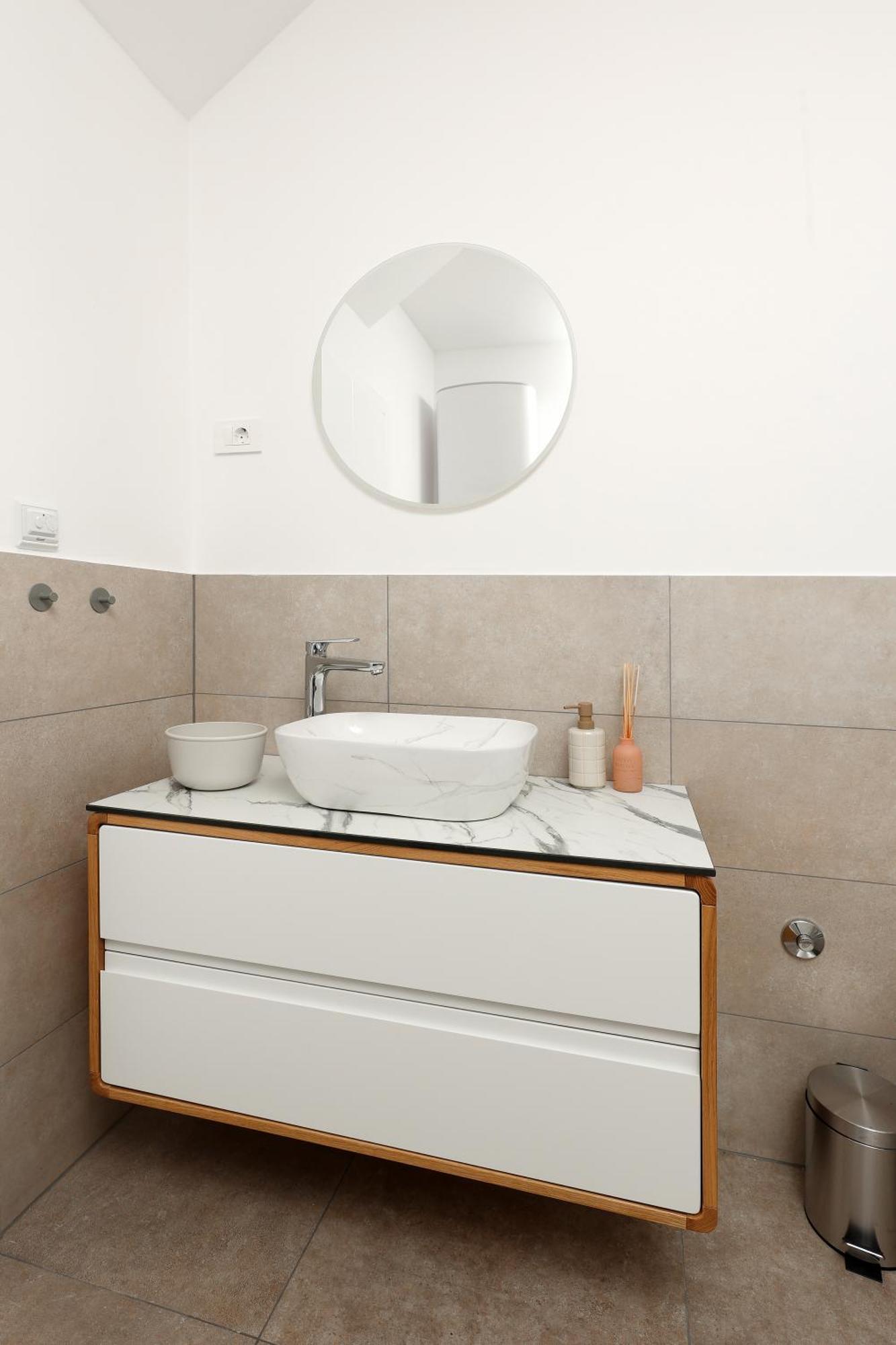Apartment Anni-Free Parking&Evcharger-24H Self Check-In Opric Exterior photo