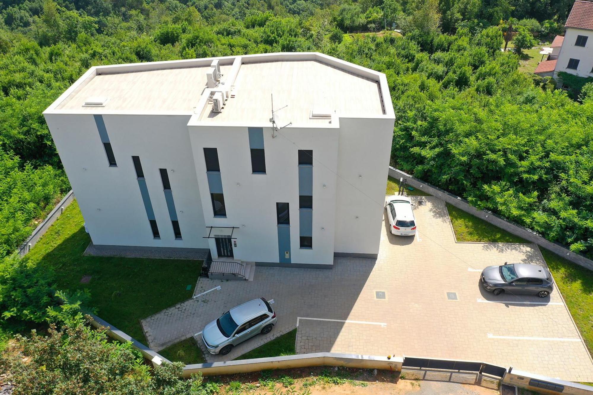 Apartment Anni-Free Parking&Evcharger-24H Self Check-In Opric Exterior photo